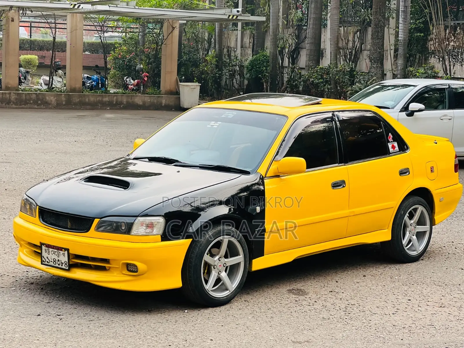 Toyota Corolla 110 SE. L Sunroof 1998