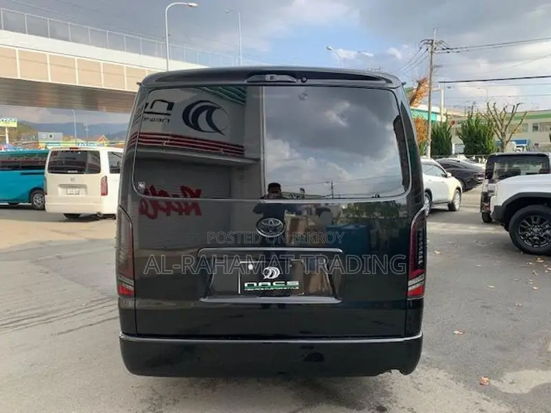 Toyota Hiace SGL DPS2 COBRA ED 2021