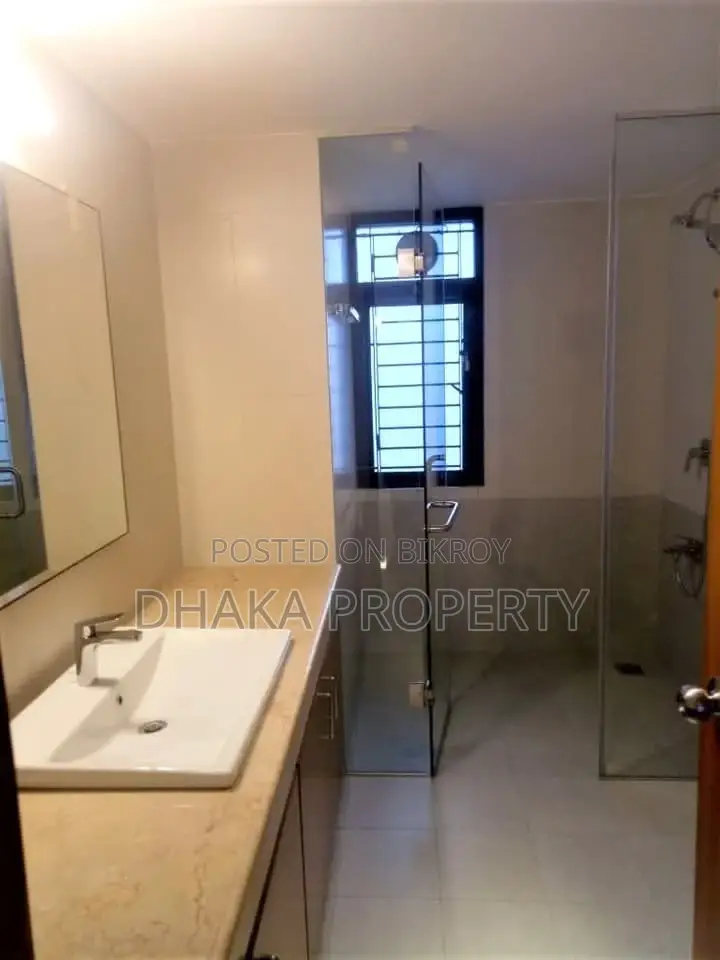 (Gym-Swimming Pool) 3800-Sqft Luxurious Flat Rent in Gulshan-2