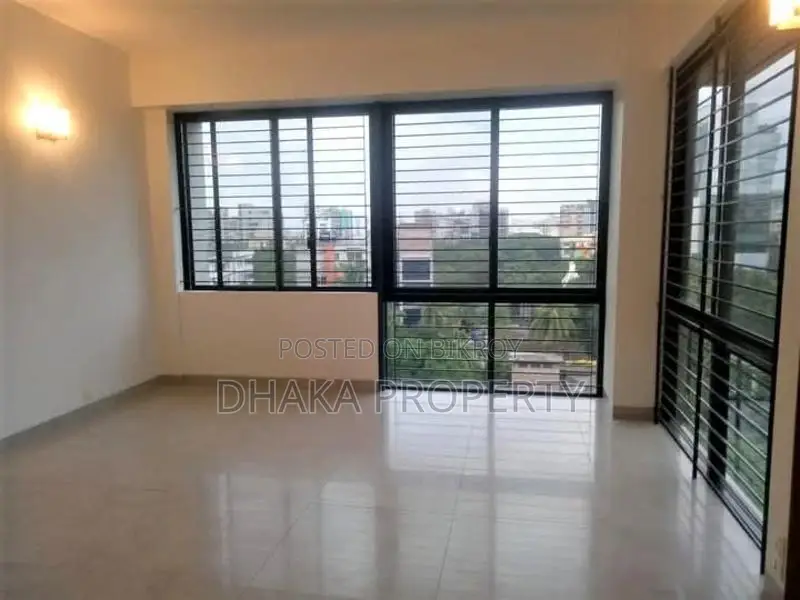 (Gym-Swimming Pool) 3800-Sqft Luxurious Flat Rent in Gulshan-2