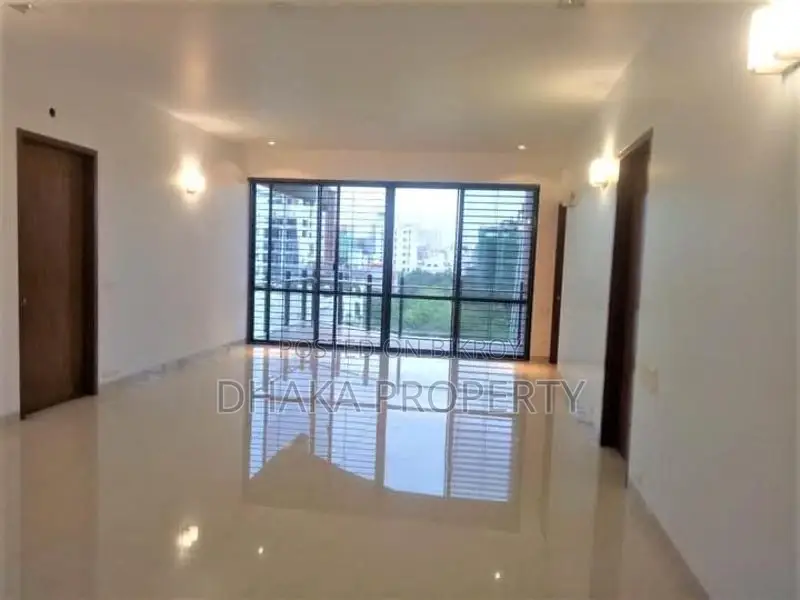(Gym-Swimming Pool) 3800-Sqft Luxurious Flat Rent in Gulshan-2