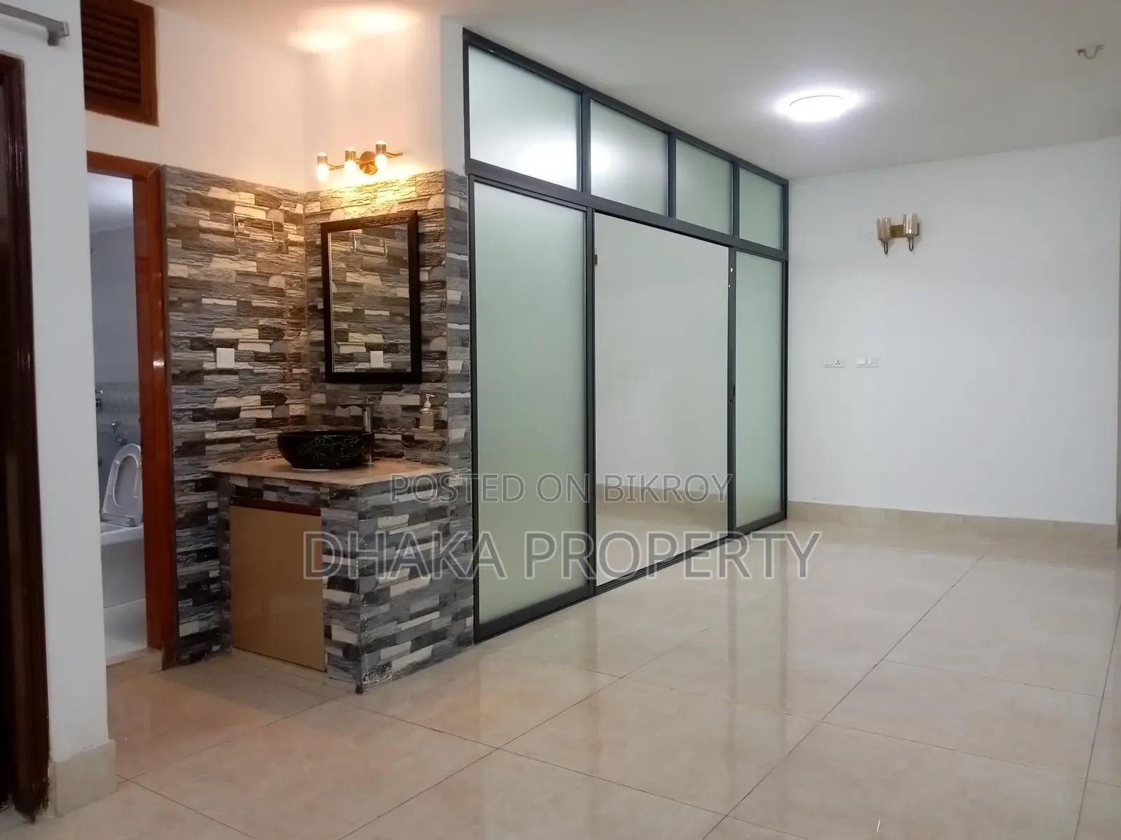Exclusive 3 Bedrooms Apartment Rent in Gulshan