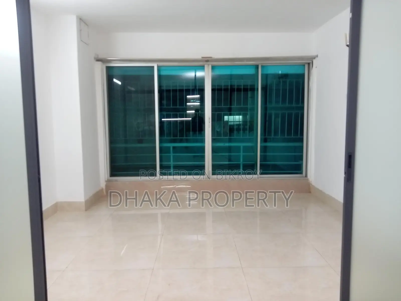 Exclusive 3 Bedrooms Apartment Rent in Gulshan