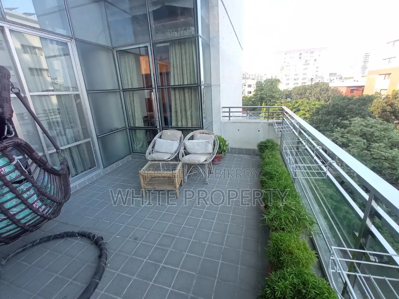 4300 sft Luxurious Apartment Sale in Gulshan-2