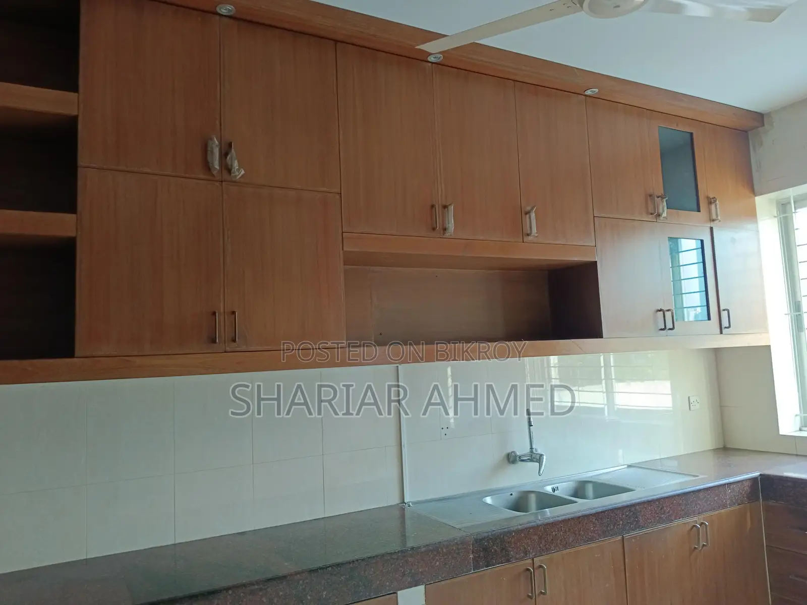 2700 Sqft Un-Furnished Apartment For Rent In Gulshan