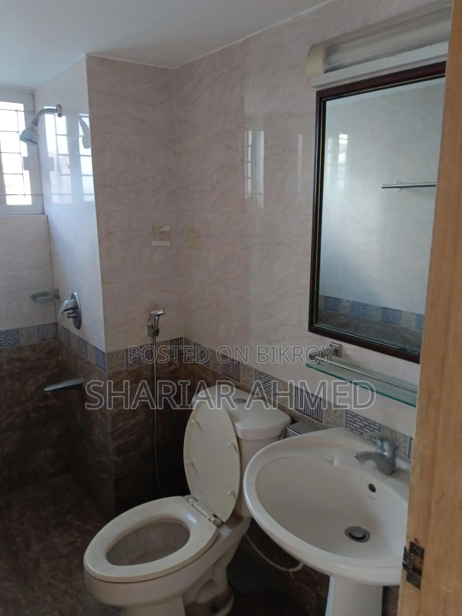 3 Bed 2440 Sqft Un-furnished Flat For Rent In Gulshan 2