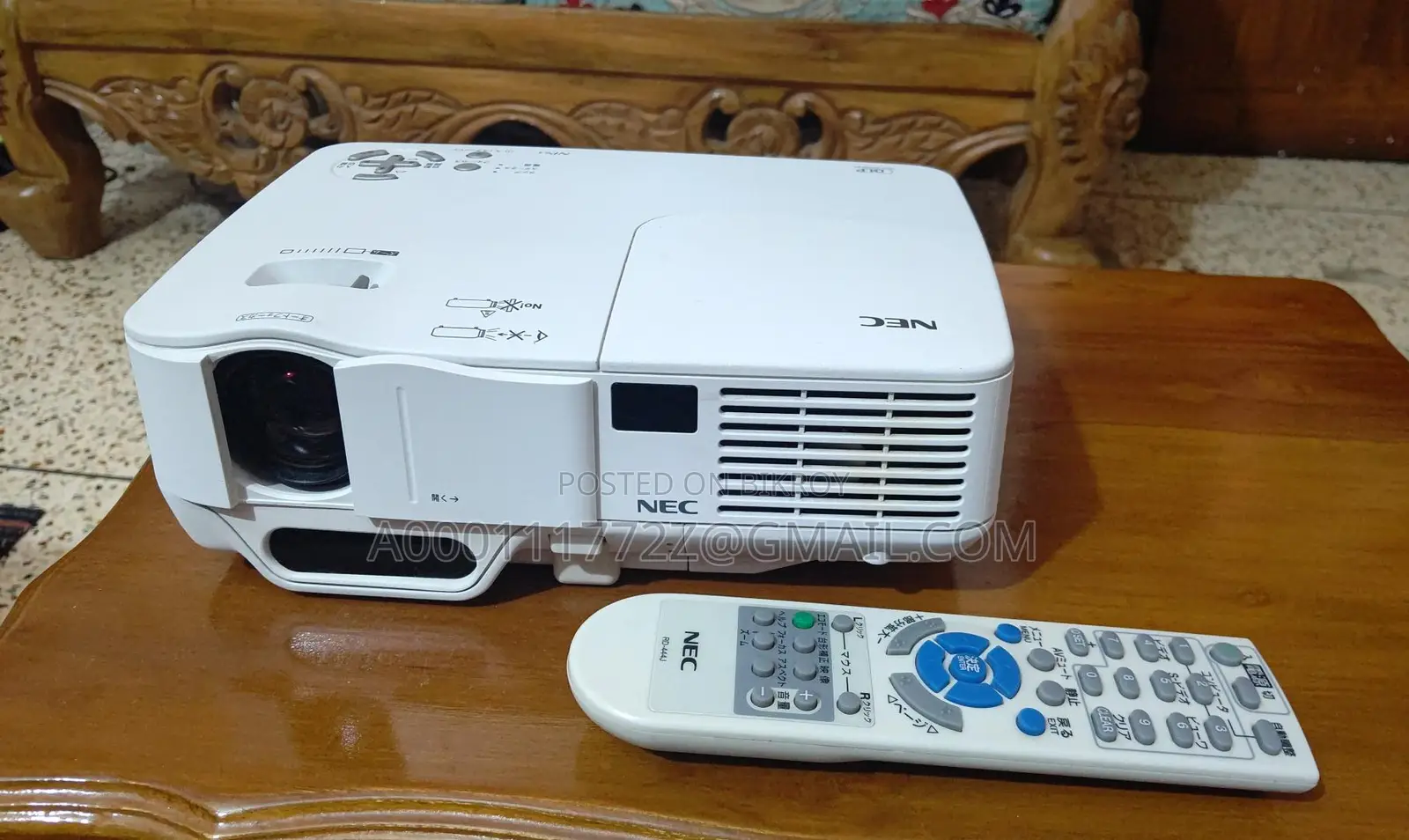 NEC NP63 Brand NEW Auto Focus DLP Projector made in Japan