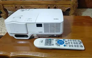 NEC NP63 Brand NEW Auto Focus DLP Projector made in Japan