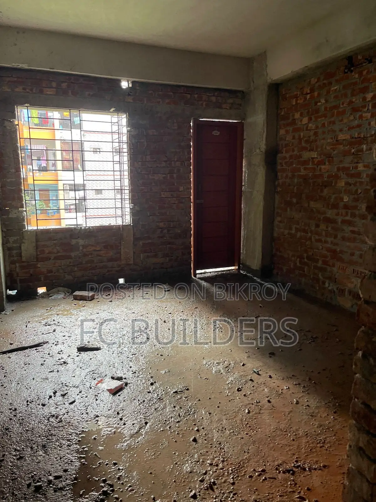 1500 Sqft Flat for Sale with Installment Facility