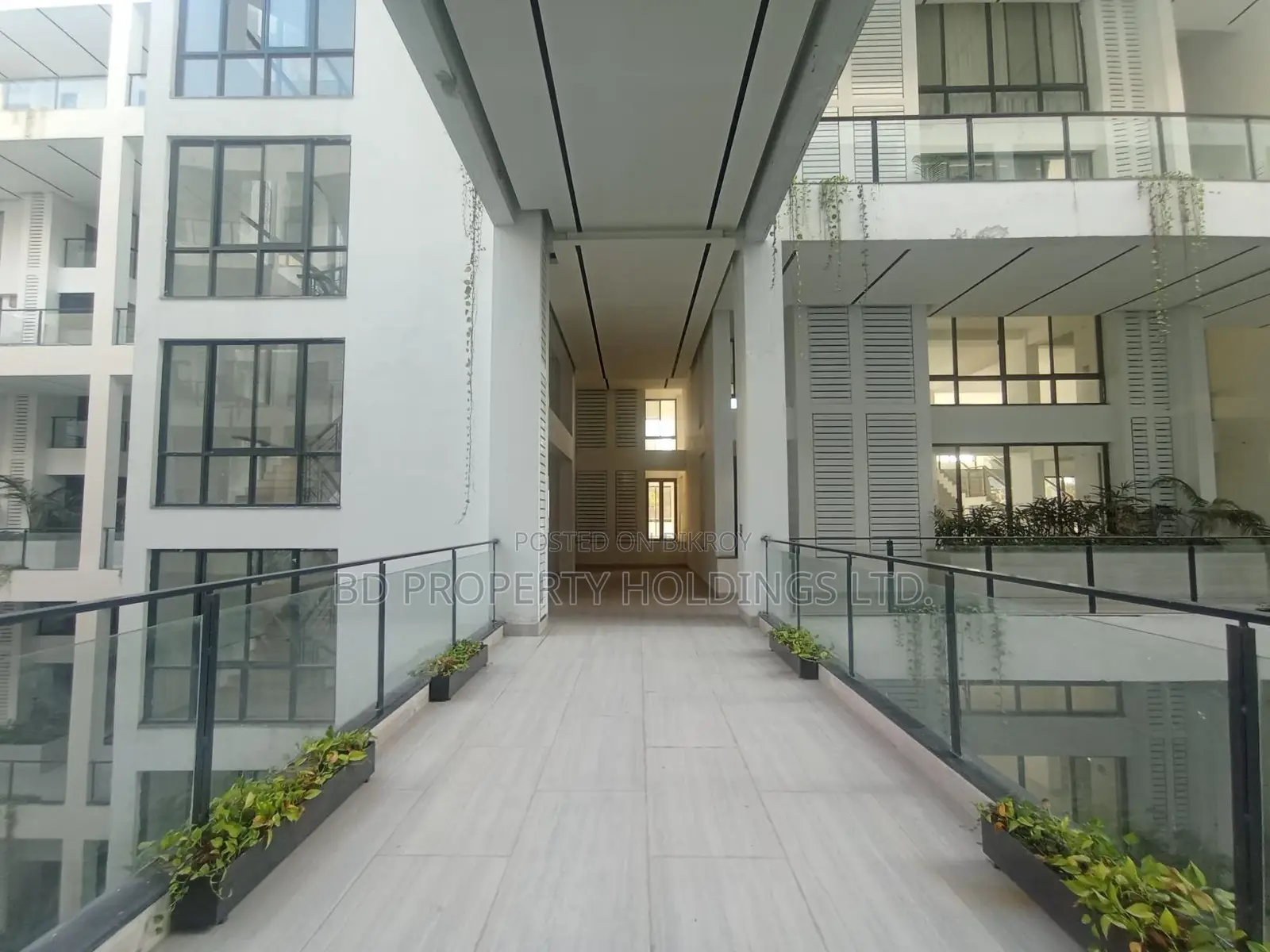 6000 Sft Luxurious Brand New Duplex Flat For Rent In Rupayan City