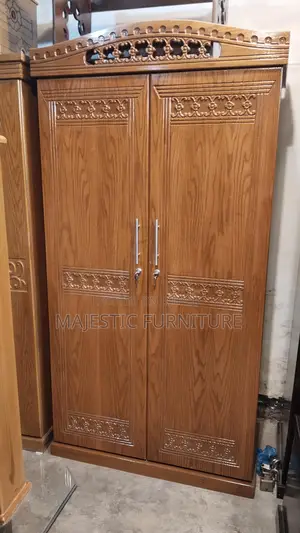 NEW ALMIRA CANADIAN OAK VENEER. M # 49