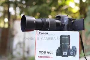 canon 700D camera with (75-300 Zoom) lens full fresh box condition..777