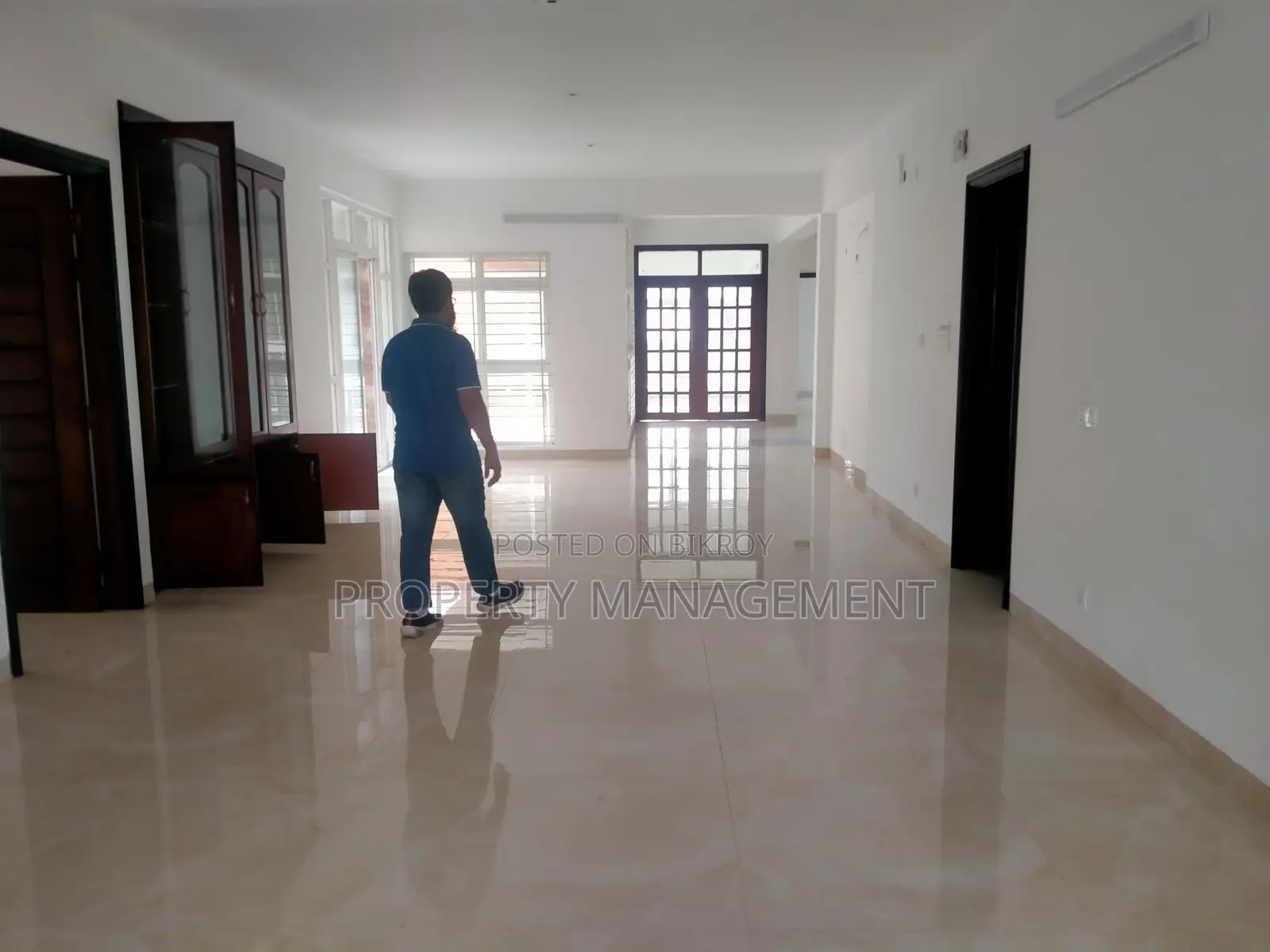 গুলশানে ৪৫০০ বর্গফুটের ব্র্যান্ড নিউ অফিস স্পেস ভাড়ার জন্য
