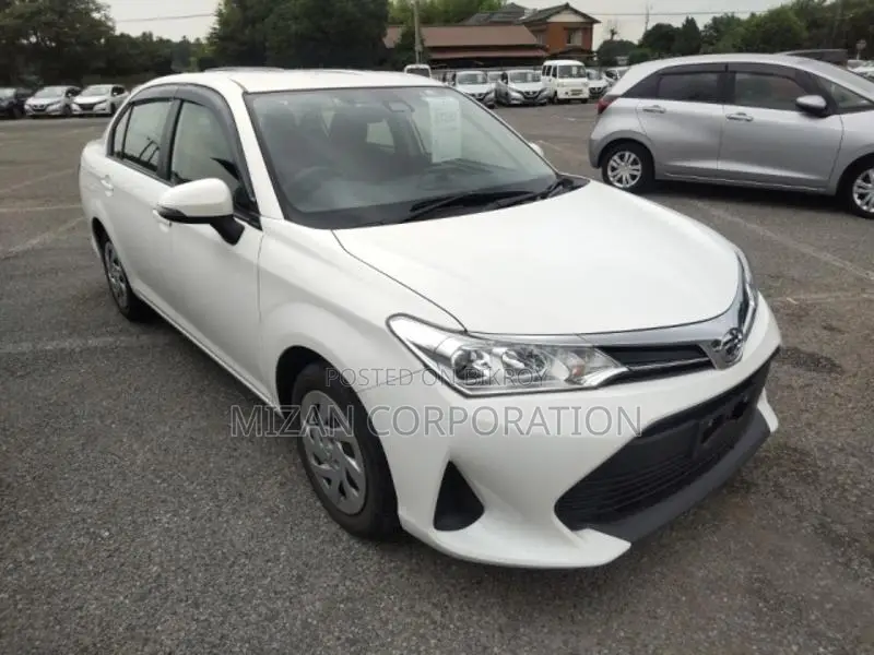 Toyota Axio EX-pkg-35000km 2020