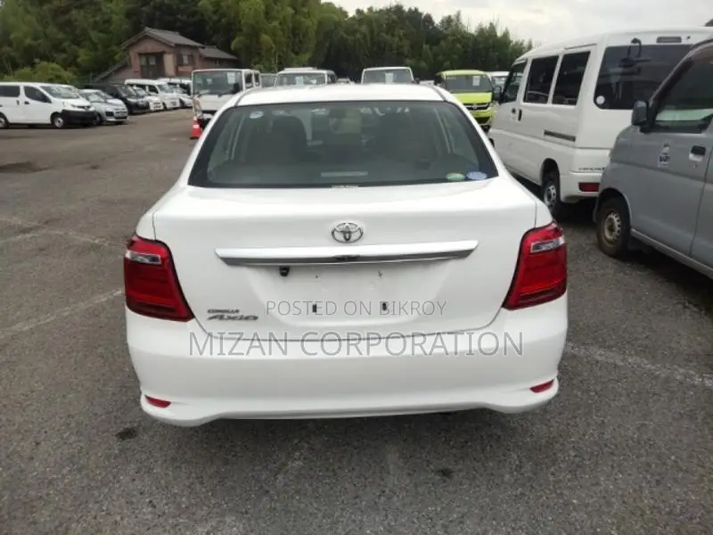 Toyota Axio EX-pkg-35000km 2020