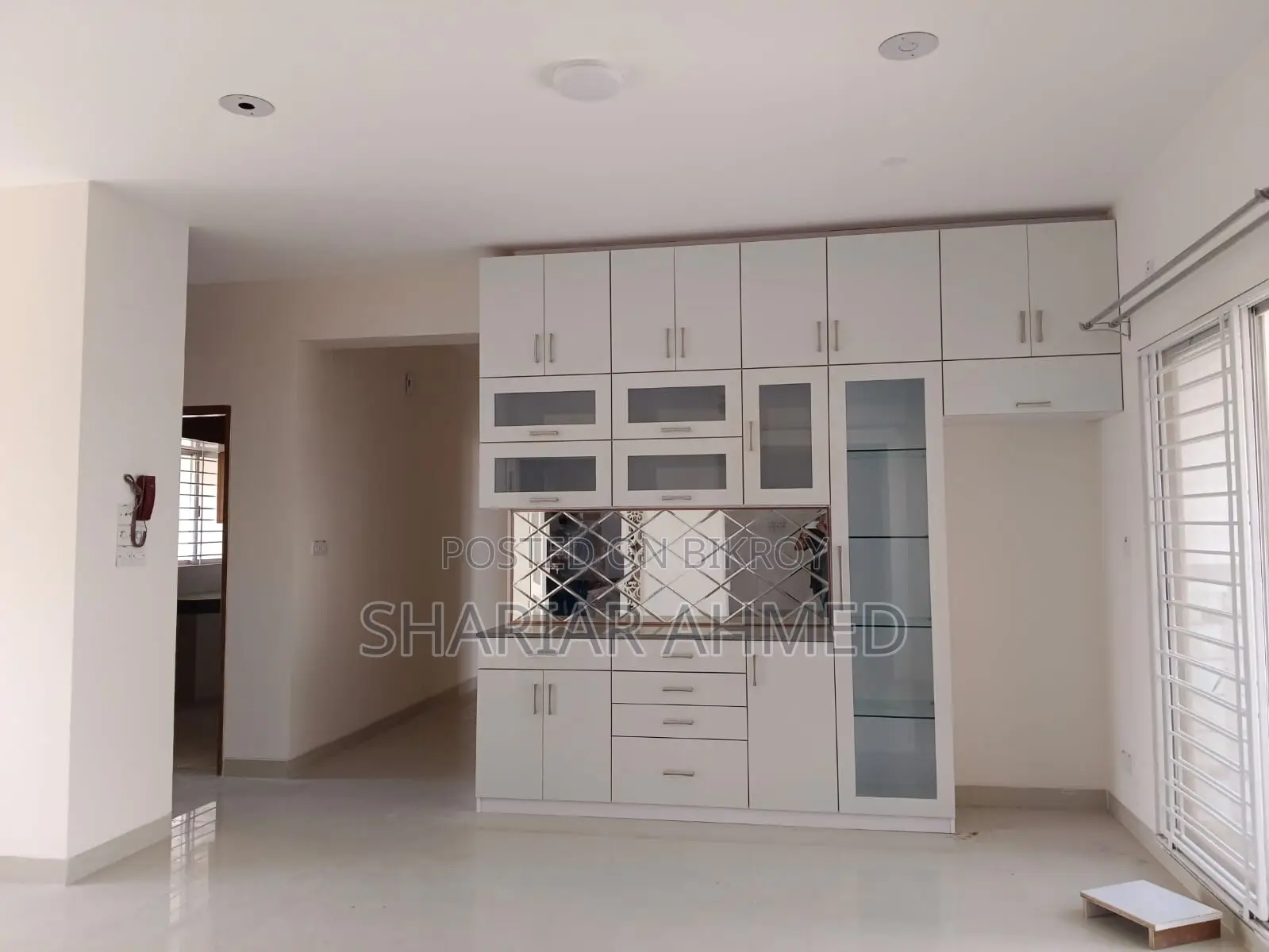 Take This 4bed-2950 Sqft Residential Flat Is For Rent At Gulshan