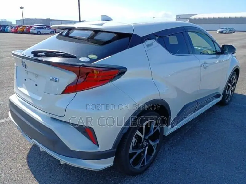 Toyota C-HR G LED 2020