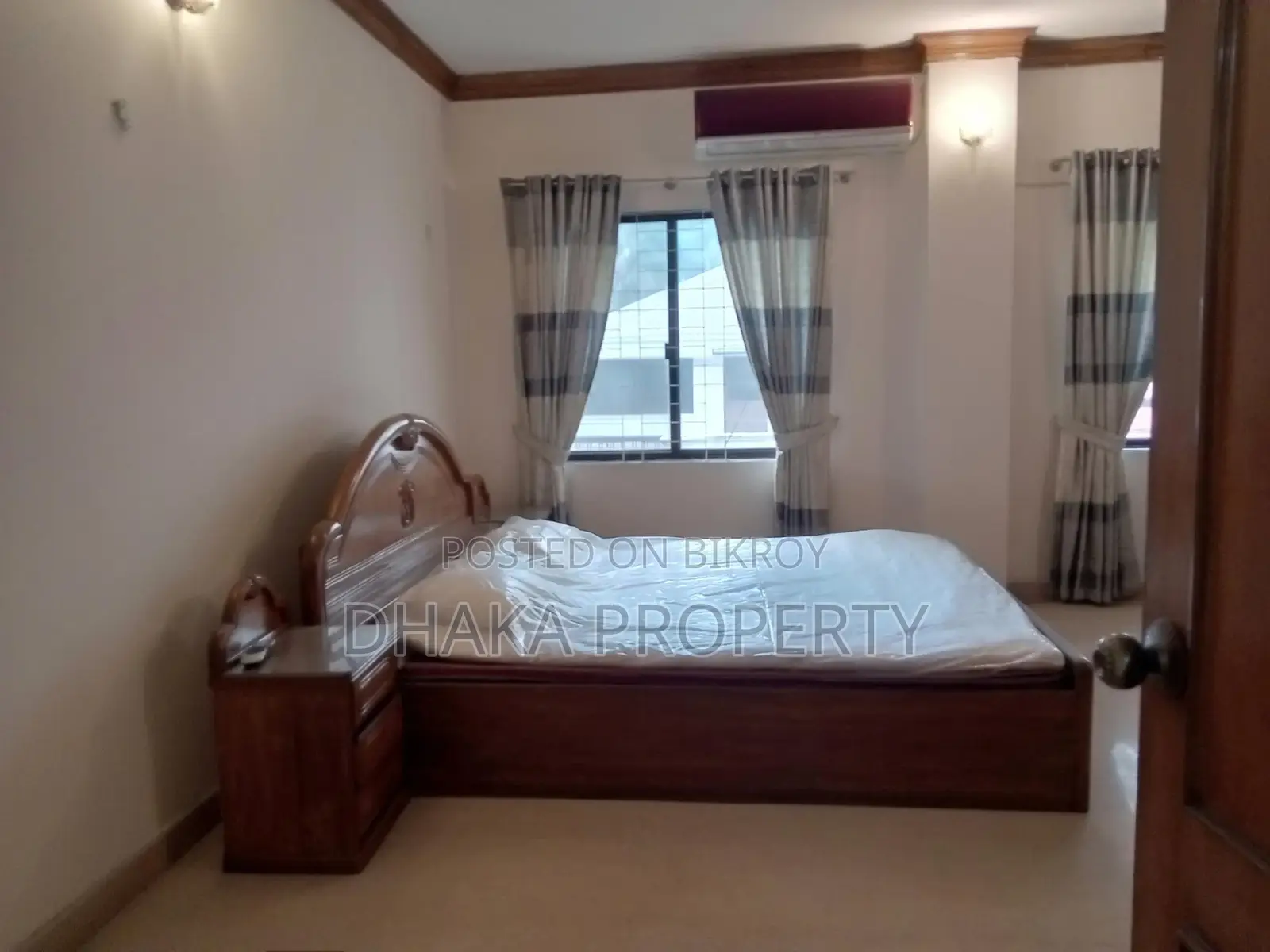 Full-Furnished (2400-Sqft)Apartment Rent in Baridhara