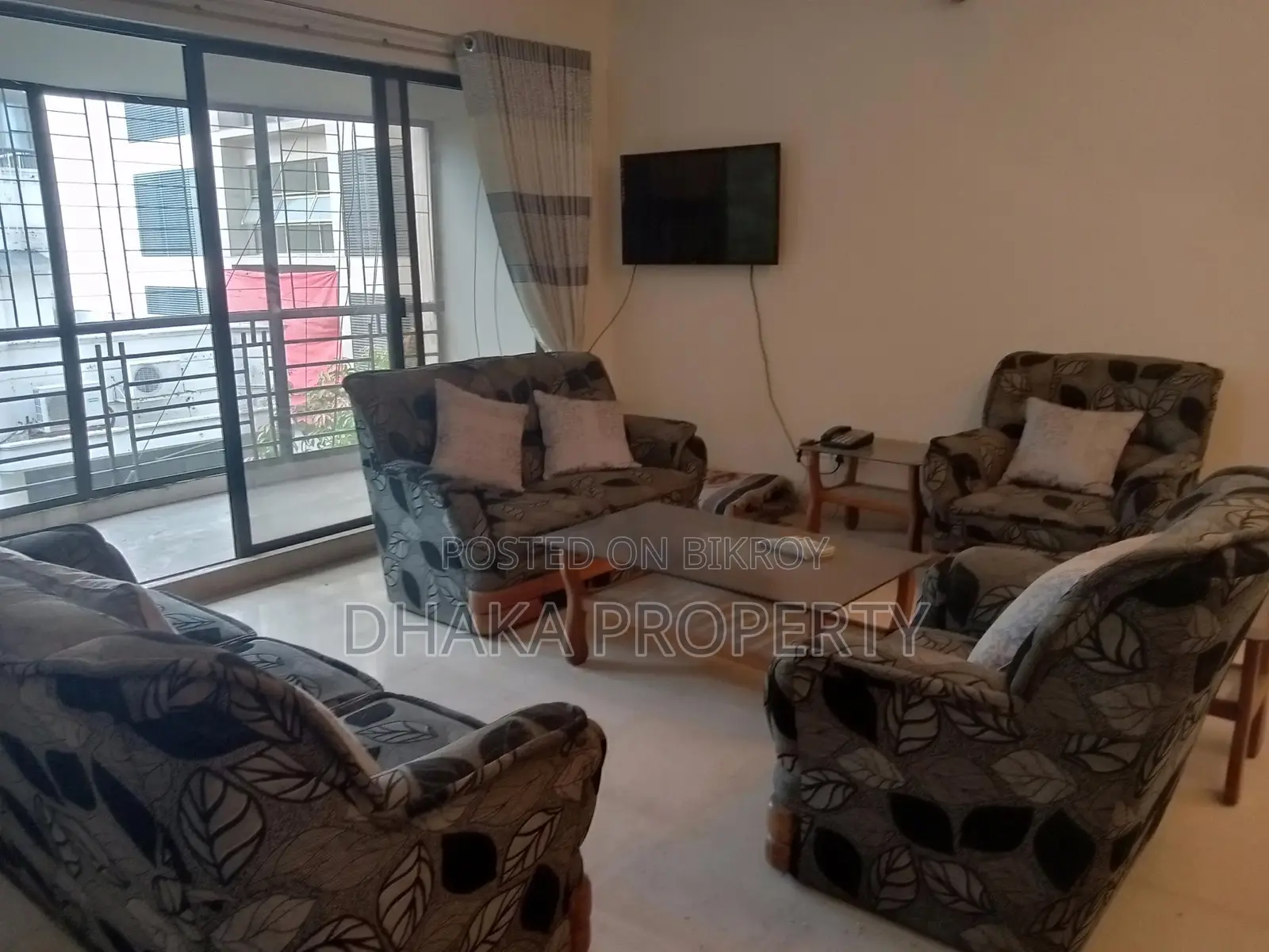 Full-Furnished (2400-Sqft)Apartment Rent in Baridhara