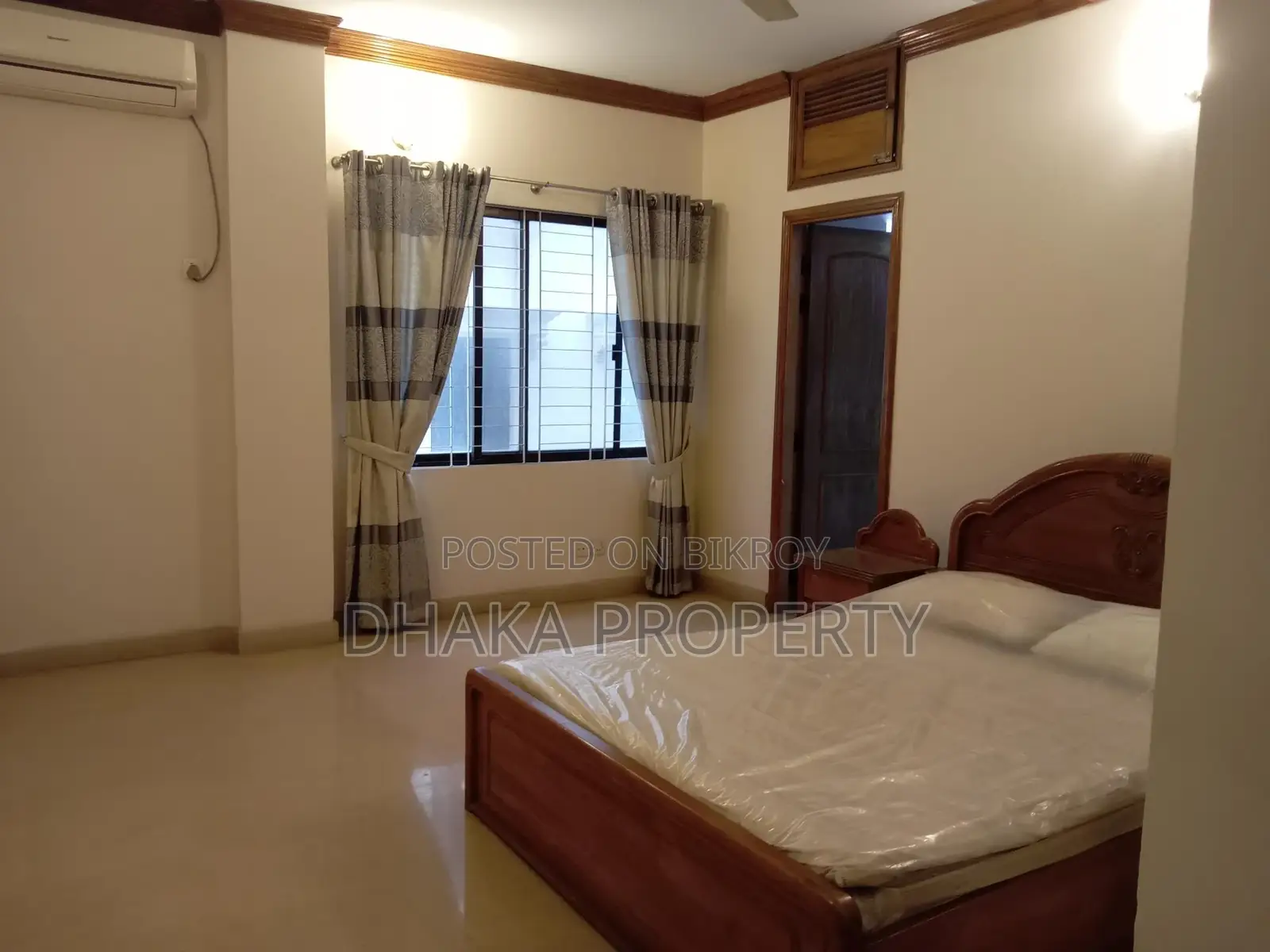 Full-Furnished (2400-Sqft)Apartment Rent in Baridhara