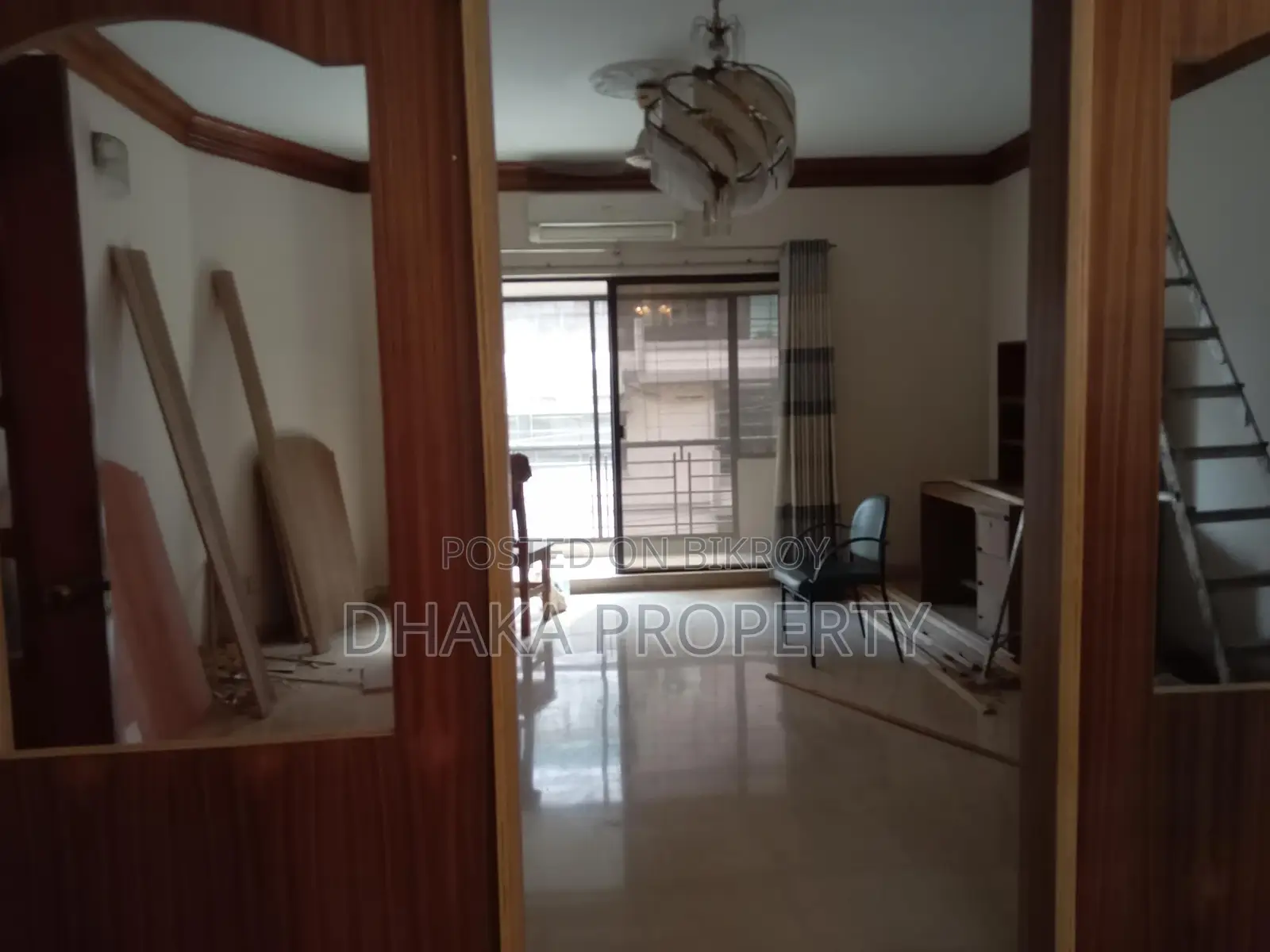 Full-Furnished (2400-Sqft)Apartment Rent in Baridhara