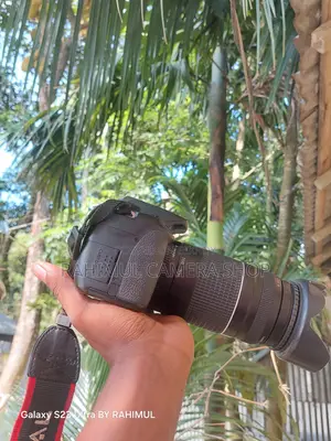 Canon 700D with 75-300 Zoom Lens Full Fresh Condition