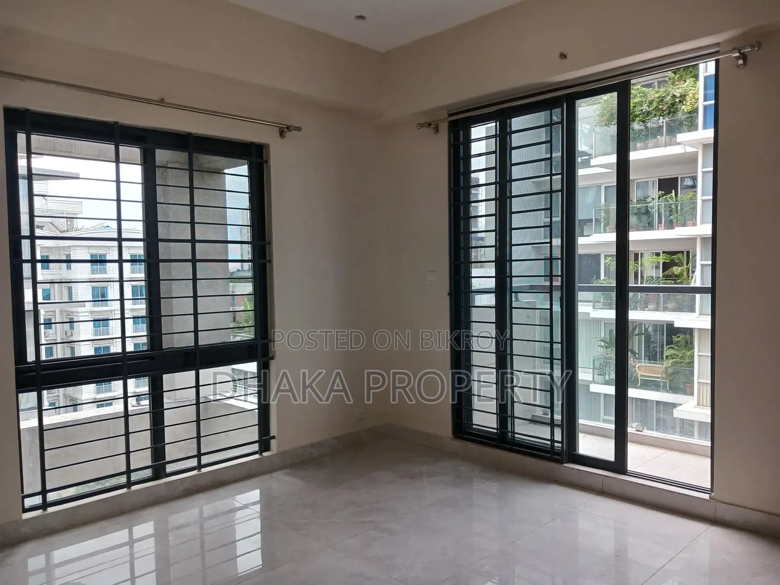 BRAND NEW_4Bed_2 Parking Apartment(4000sqft.) Rent In Banani Model Town