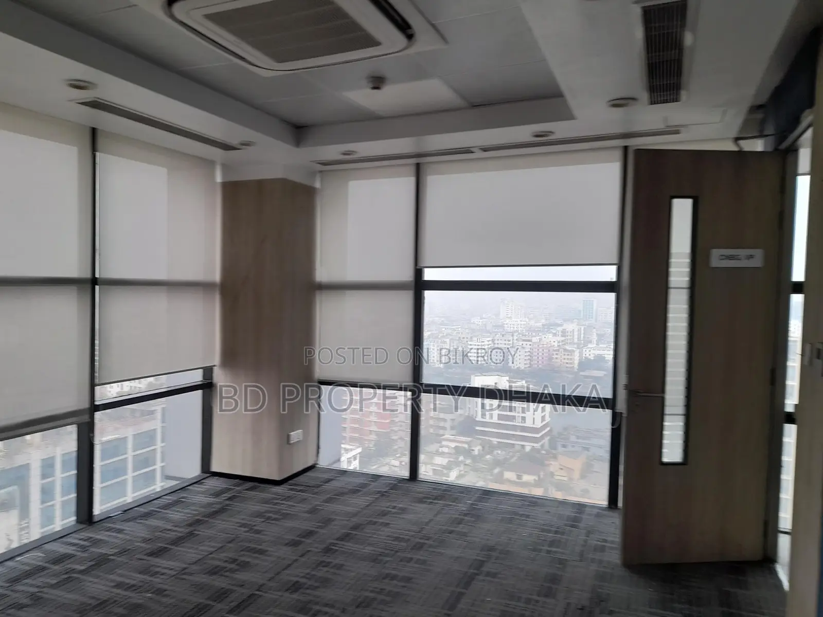 5550 Sqft Furnished open commercial space rent in Gulshan Avenue