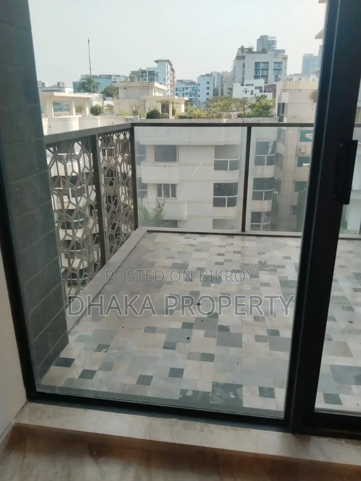 (6700-Sqft) Luxurious Semi-Furnished Apartment Rent in Gulshan North