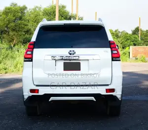 Toyota Land Cruiser Prado Tx-L Limited 2017