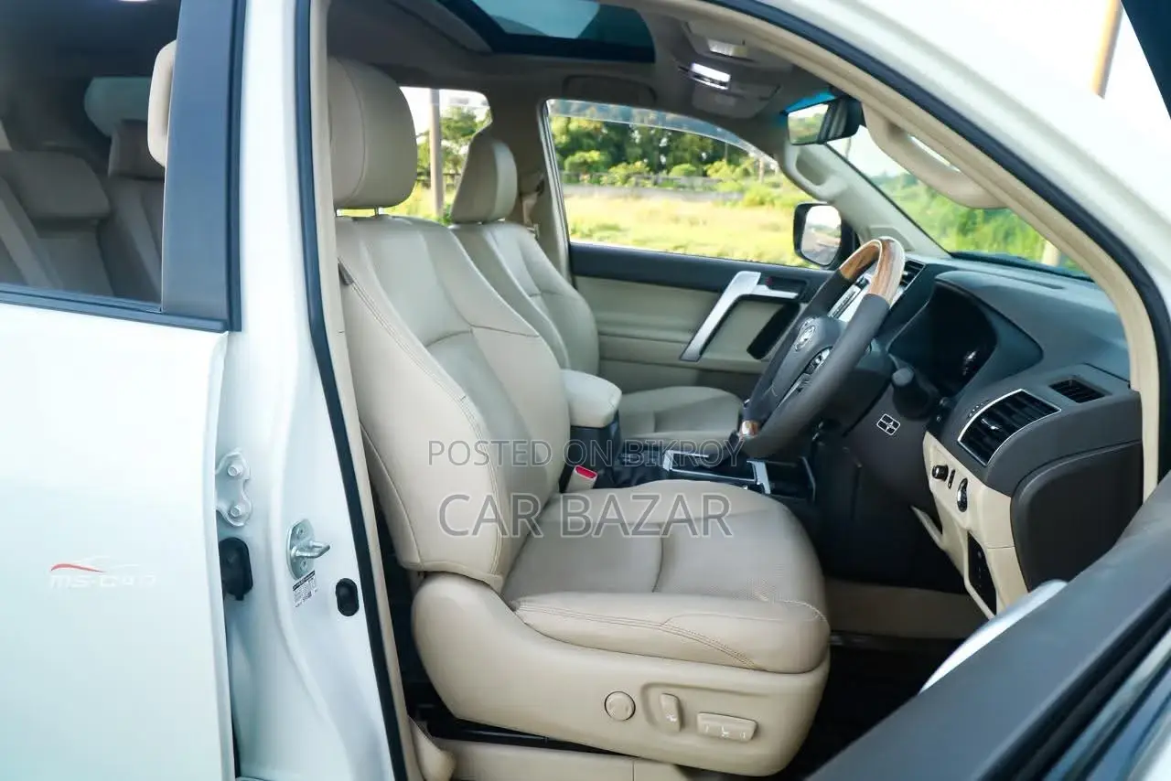 Toyota Land Cruiser Prado Tx-L Limited 2017