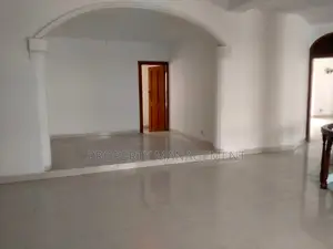 গুলশানে ৪০০০ বর্গফুটের অফিস ভাড়া