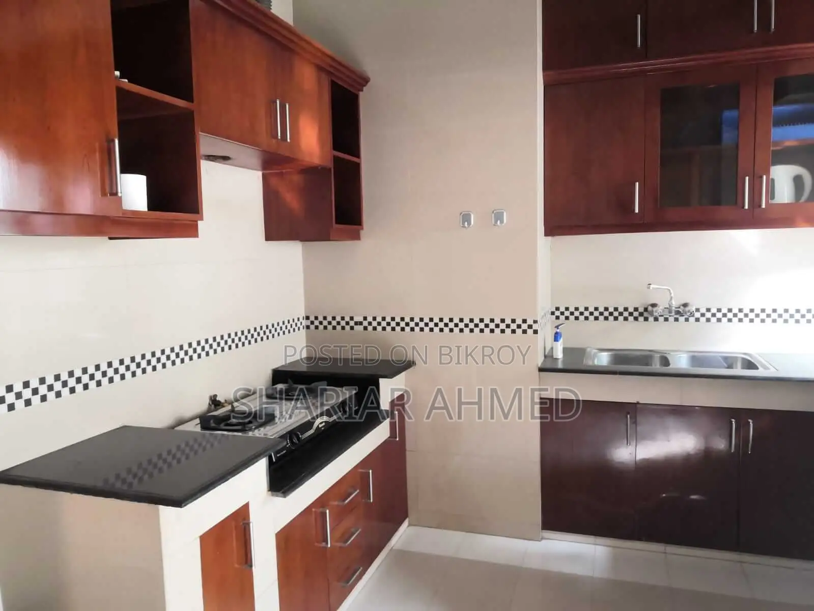 Gulshan(2) Full Furnished Flat For Rent (2600SqFt-3Bed)