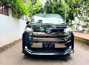 Toyota Noah S-Z 2023