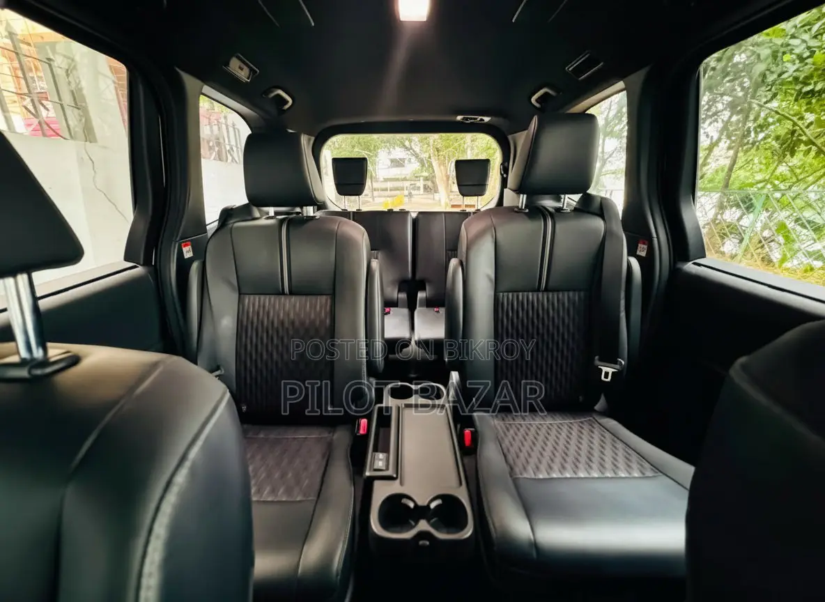 Toyota Noah S-Z 2023