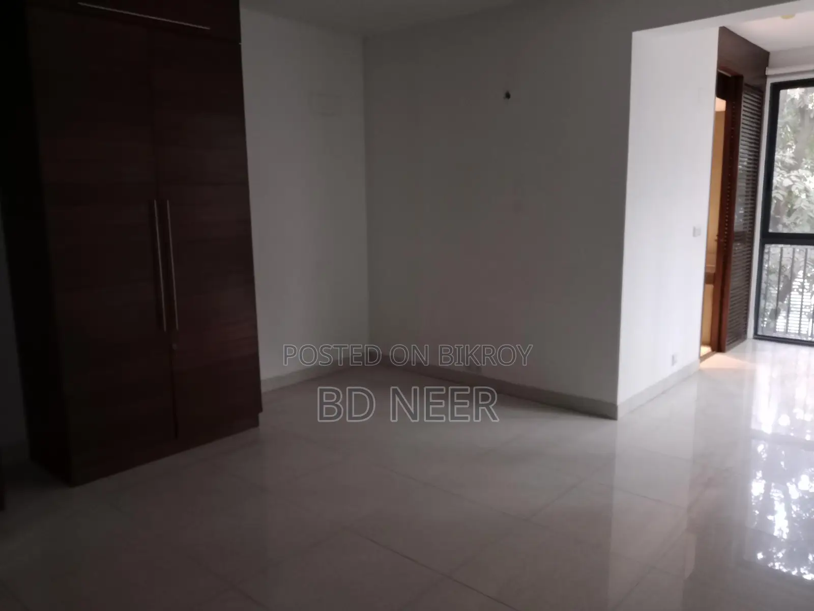 Indipendent triplex 9000 sft house rent in Gulshan 2