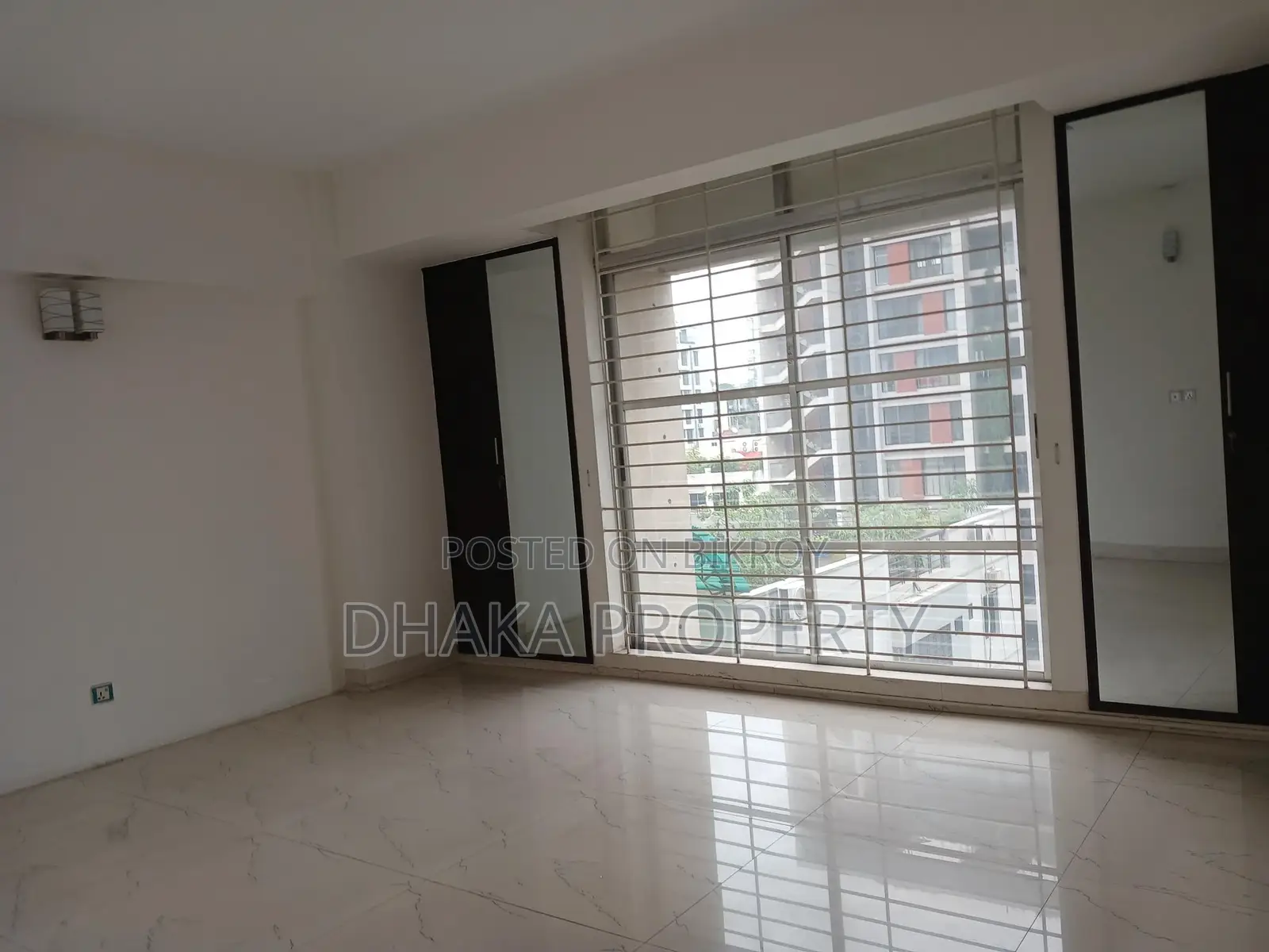 4800sqFt.Gym Swimming pool sunlight flat rent at Gulshan 2
