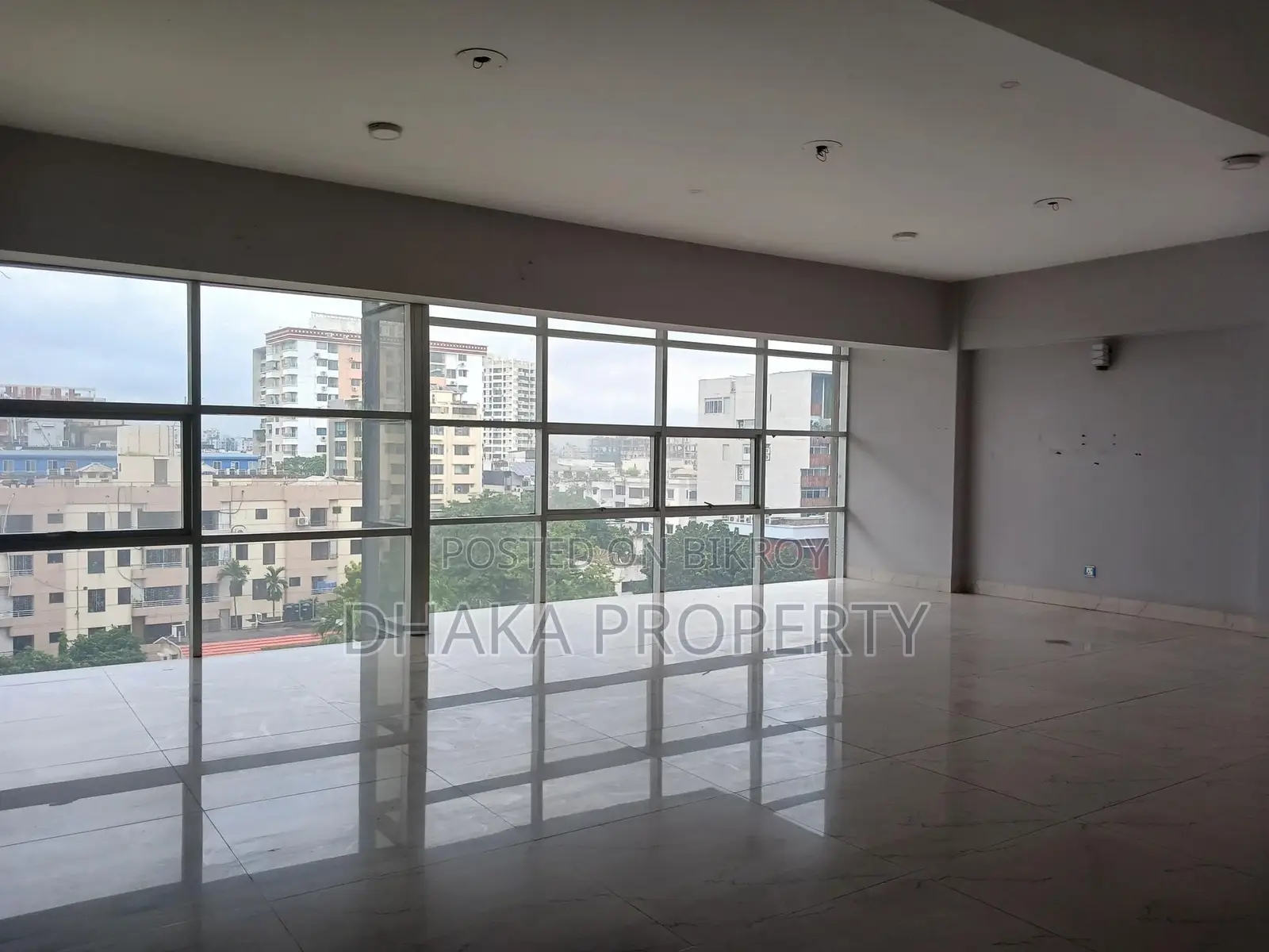 4800sqFt.Gym Swimming pool sunlight flat rent at Gulshan 2