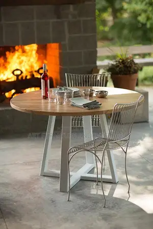 Iron Table - 09