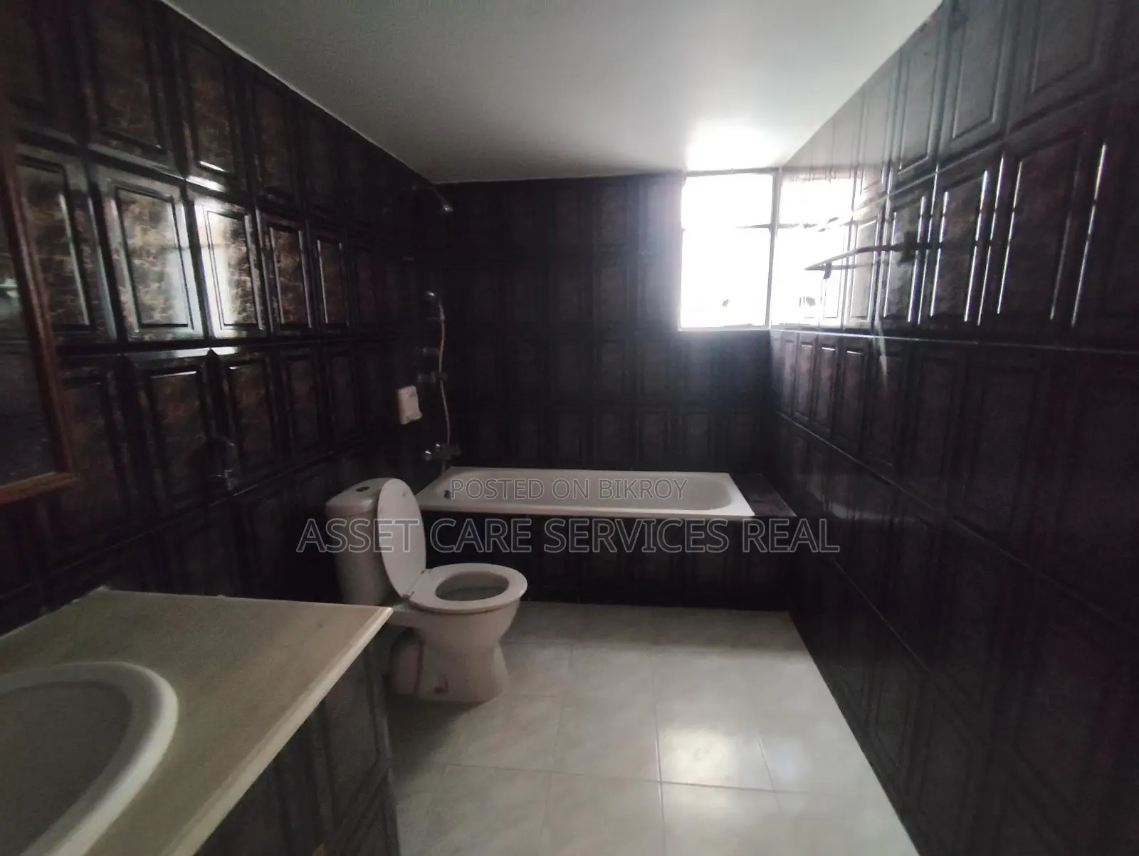 Baridhara Excellent Independent House 🏡 Rent