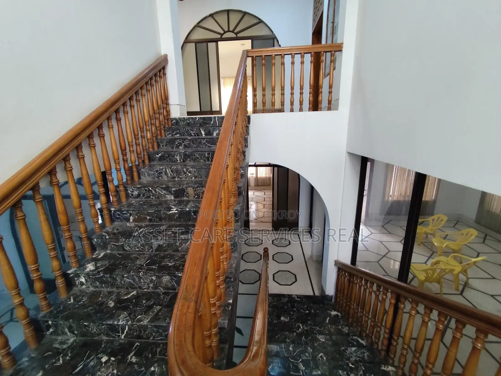 Baridhara Excellent Independent House 🏡 Rent