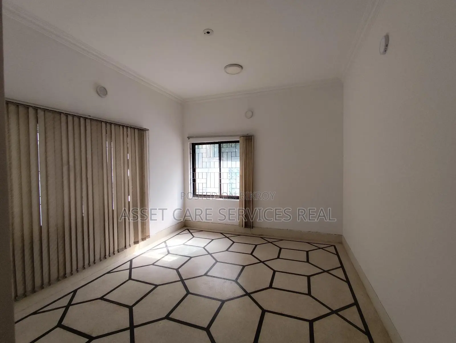 Baridhara Excellent Independent House 🏡 Rent