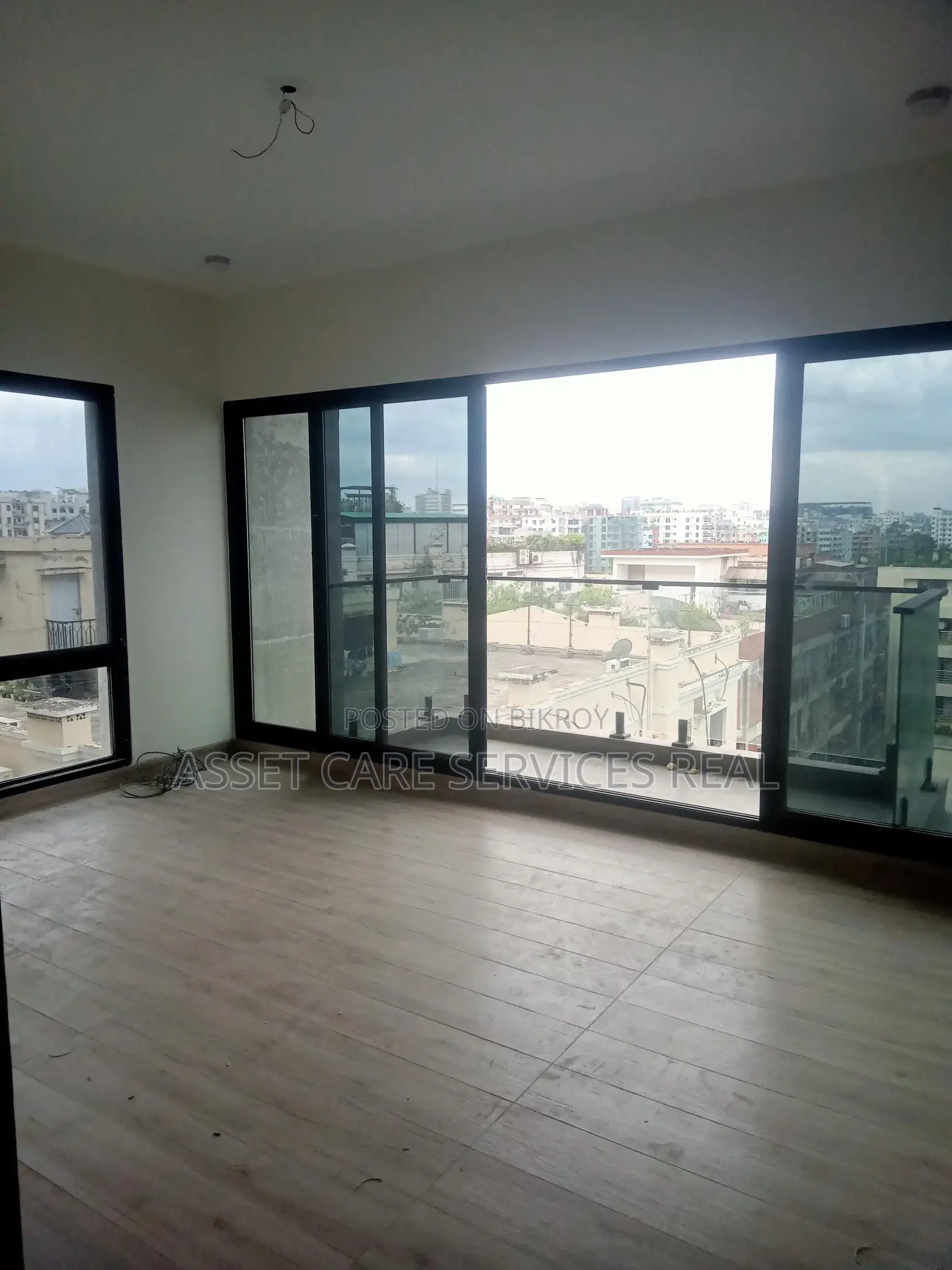 BEAUTIFUL NEW APARTMENT FOR RENT IN GULSHAN 1
