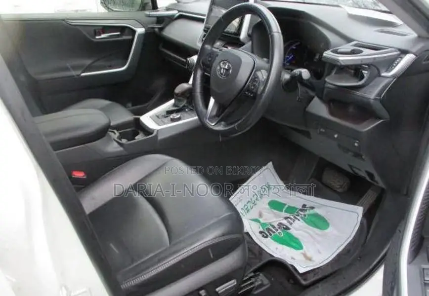 Toyota RAV4 G - 4WD BodyKit 2019