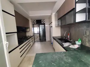 Gorgeous Decoration Gym-Pool Facilities 4Bed Luxury Apartment Rent