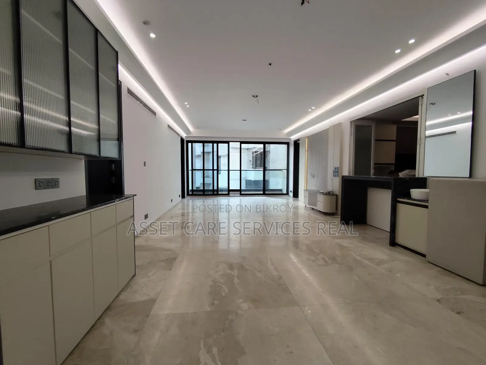 Gorgeous Decoration Gym-Pool Facilities 4Bed Luxury Apartment Rent
