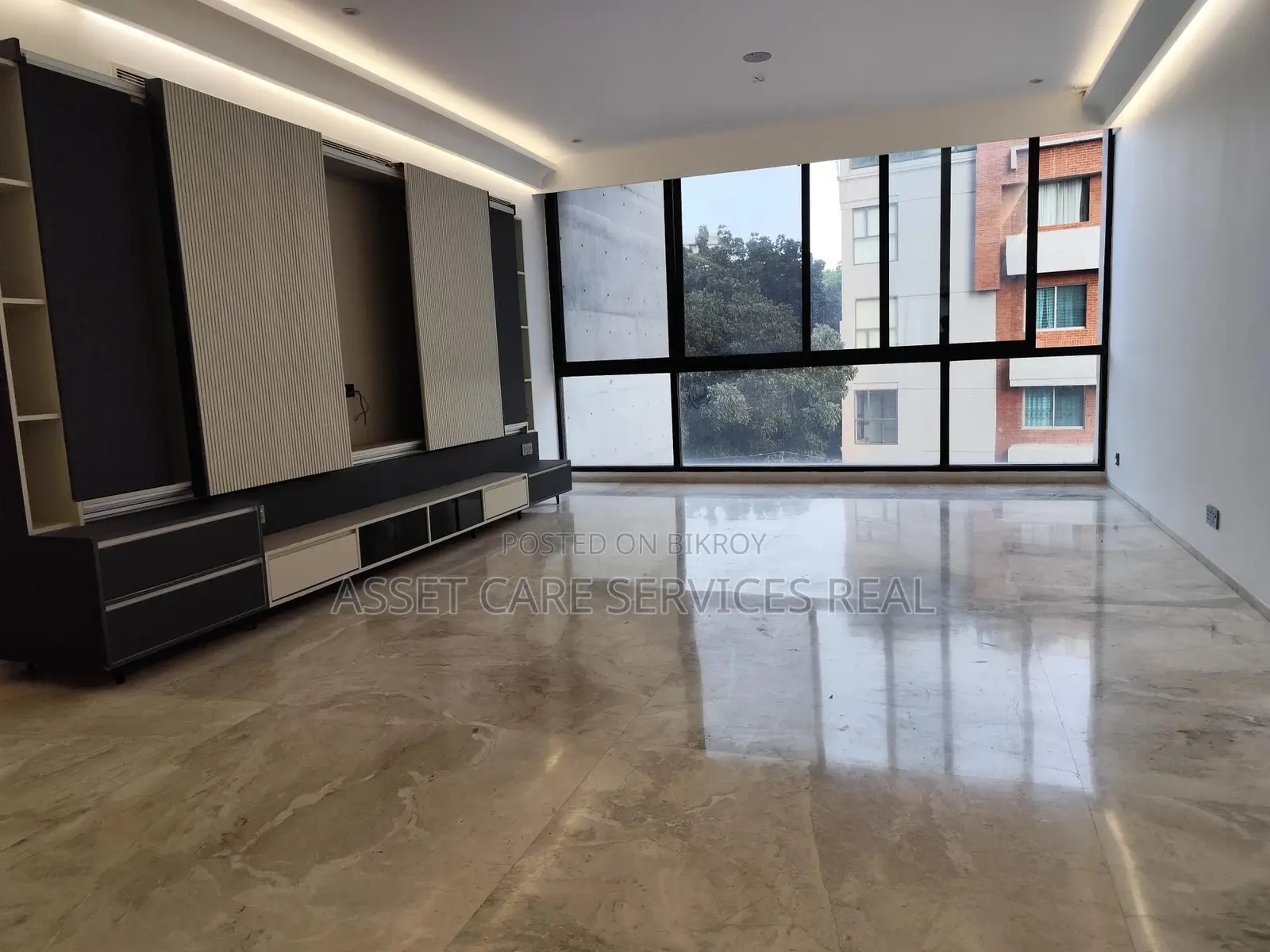 Gorgeous Decoration Gym-Pool Facilities 4Bed Luxury Apartment Rent