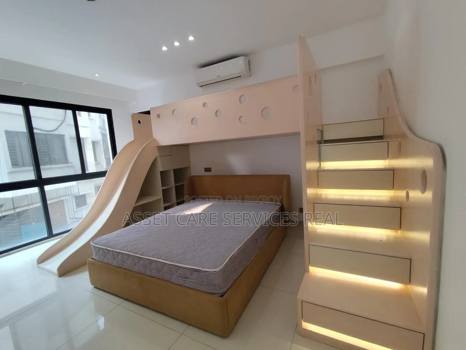 Gorgeous Decoration Gym-Pool Facilities 4Bed Luxury Apartment Rent