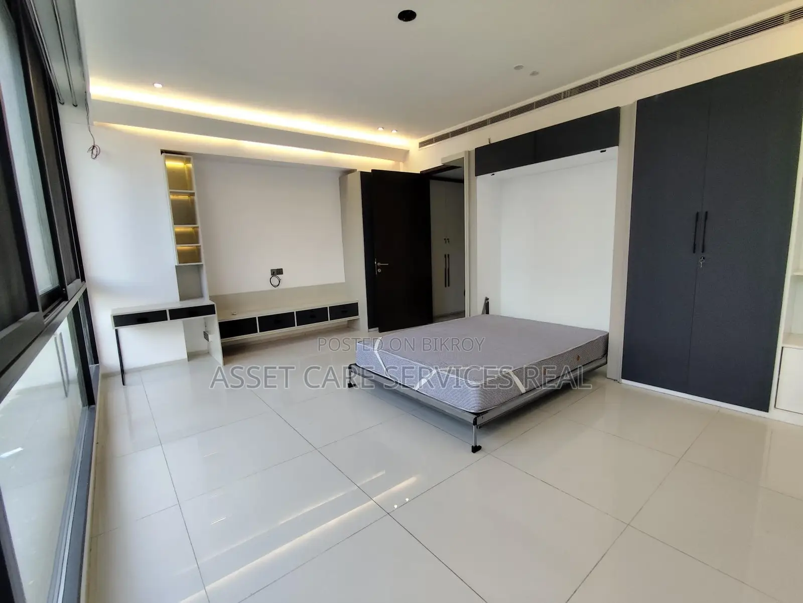 Gorgeous Decoration Gym-Pool Facilities 4Bed Luxury Apartment Rent