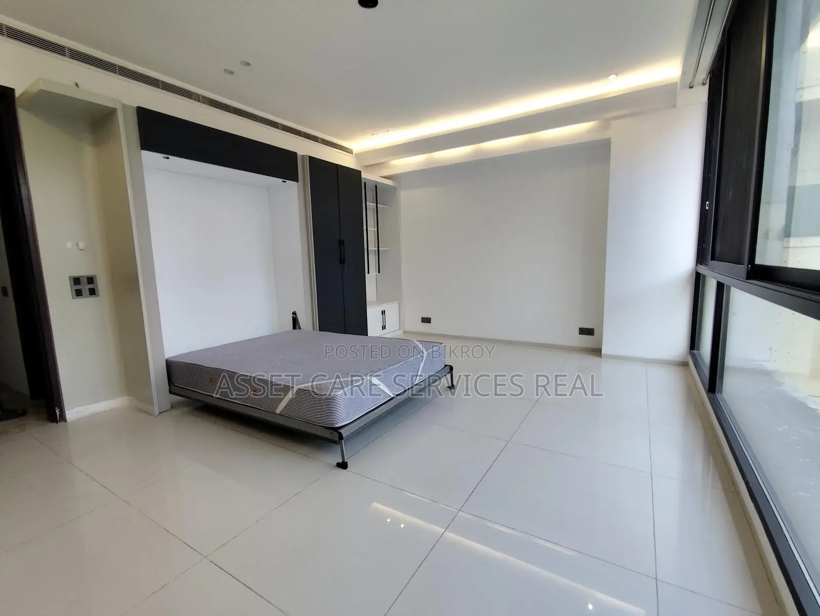 Gorgeous Decoration Gym-Pool Facilities 4Bed Luxury Apartment Rent
